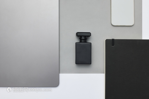 灰度美學 電子產品與家居用品的和諧共生